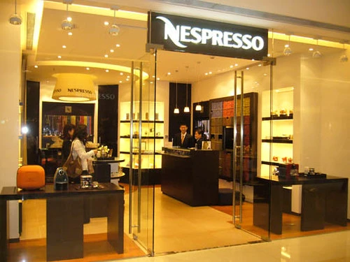 Contactez Nespresso Québec pour une assistance locale